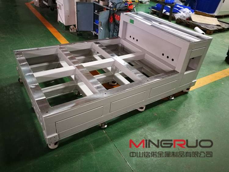 金属外壳接触不良导致的静电放电抗扰度问题-开云手机入口-开云中国